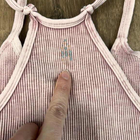 Free People Movement Happiness Runs Crop Tank Women's Pink Crop-top Sz XS/S - Picture 8 of 8